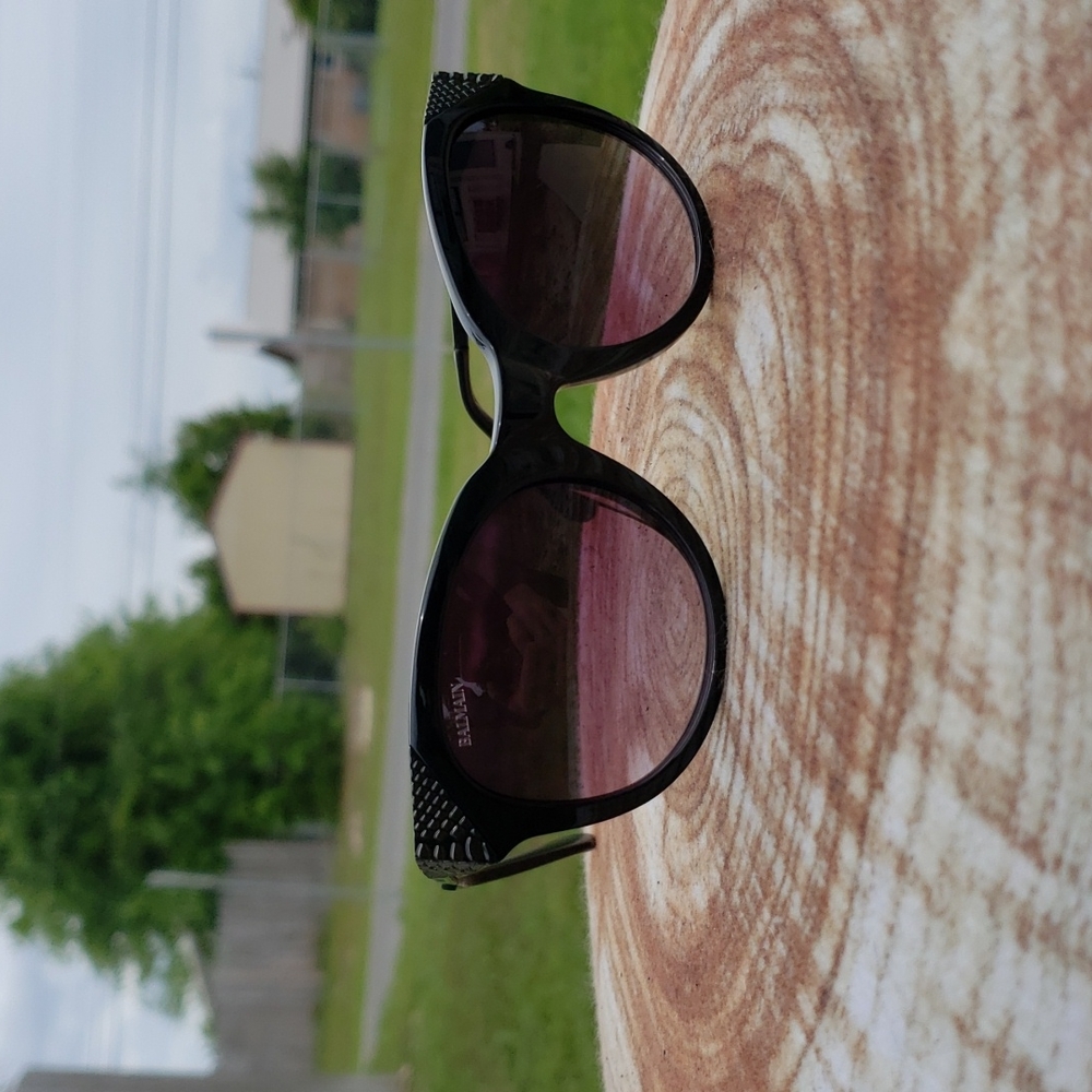 Balmain Paris cats eye sunglasses